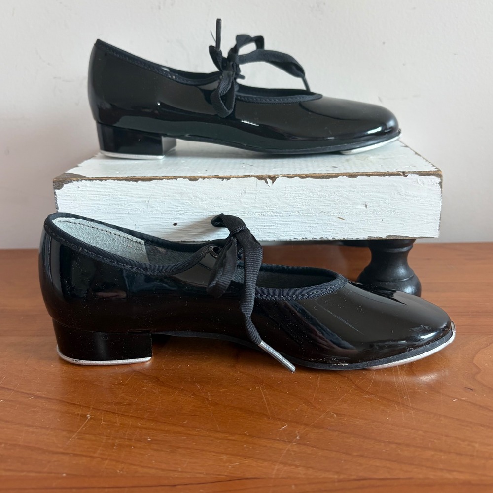Spotlights Kids Black Patent Leather Tap Shoes Ribbon Tie Made in USA Size 9